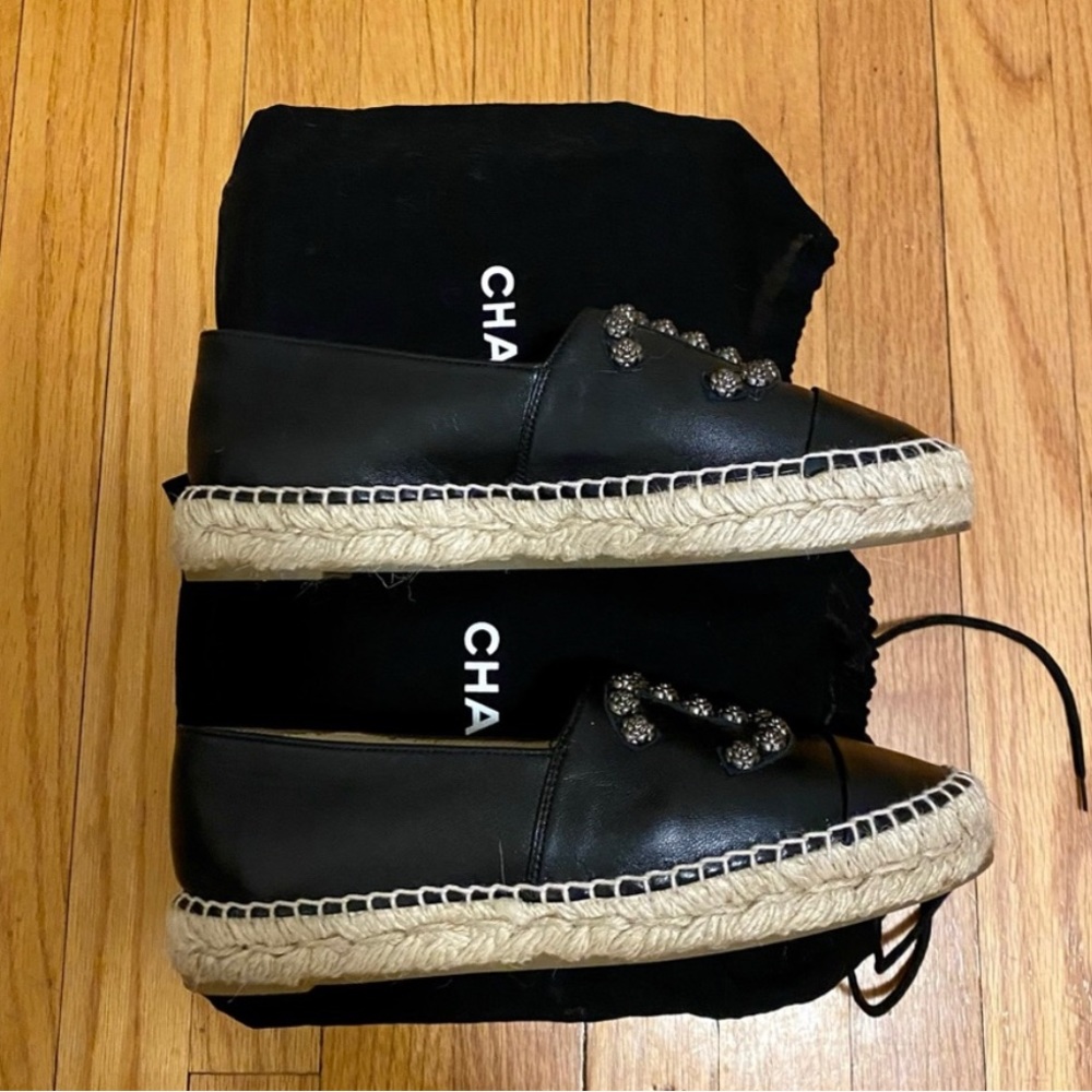 CHANEL espadrilles
